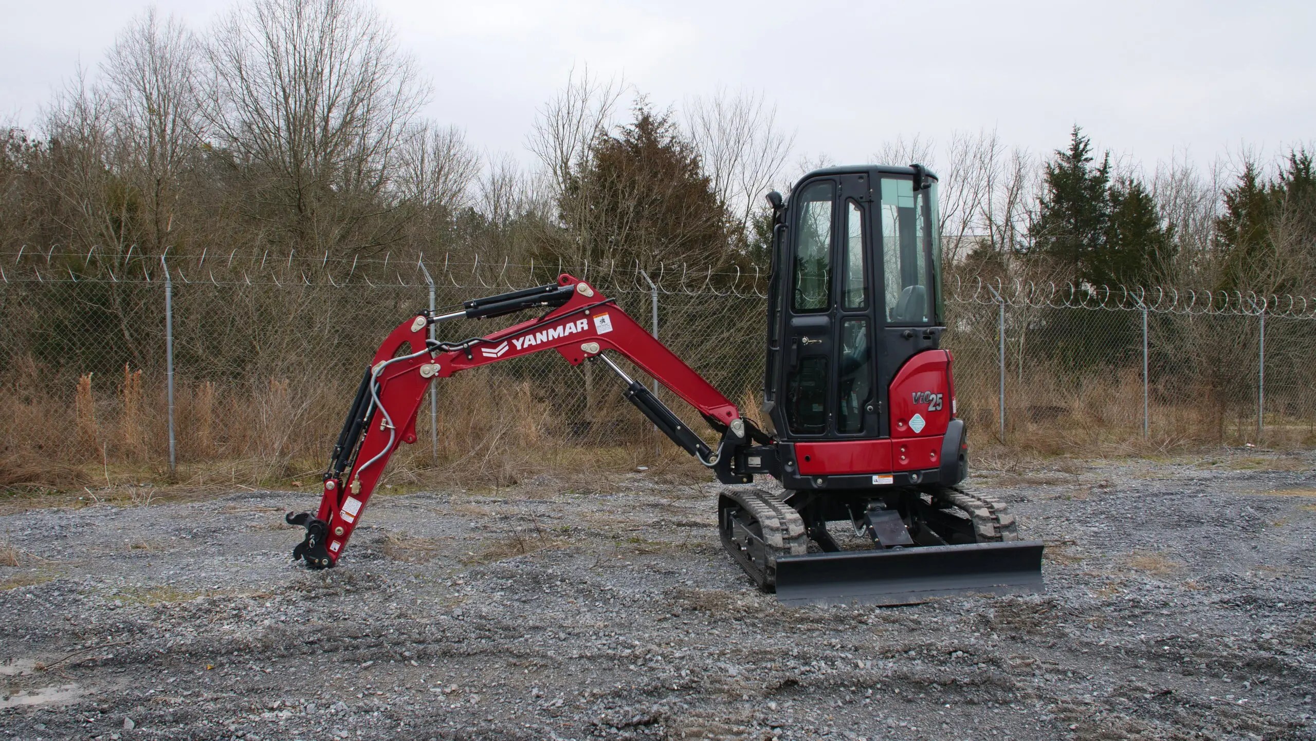 Yanmar Compact Equipment Mini excavator ViO256B