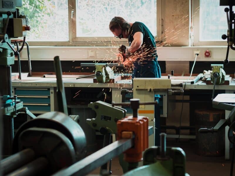 Best Saws for Cutting Metal