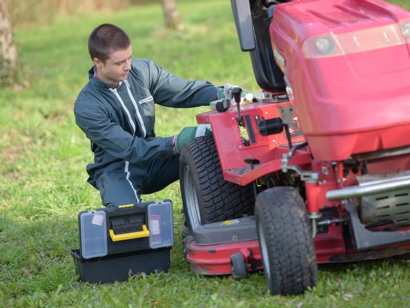 Riding Lawn Mower Won't Start No Clicking