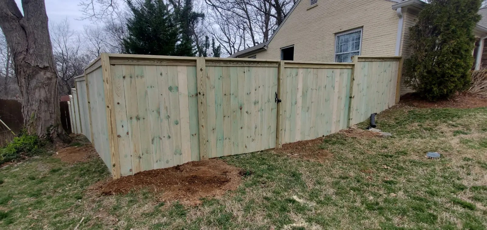 Table Top Style Wood Fences Nashville TN Wooden Fencing Installation