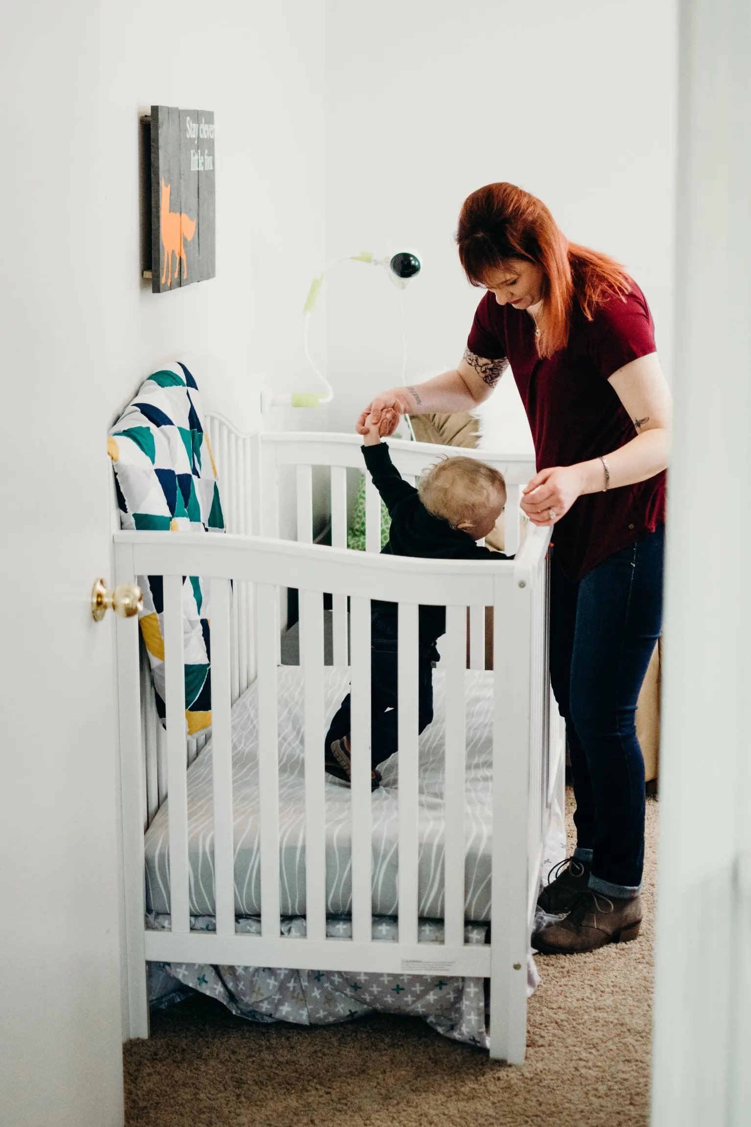 How To Handle Your Baby Standing In the Crib and Won’t Sleep Yardie Baby