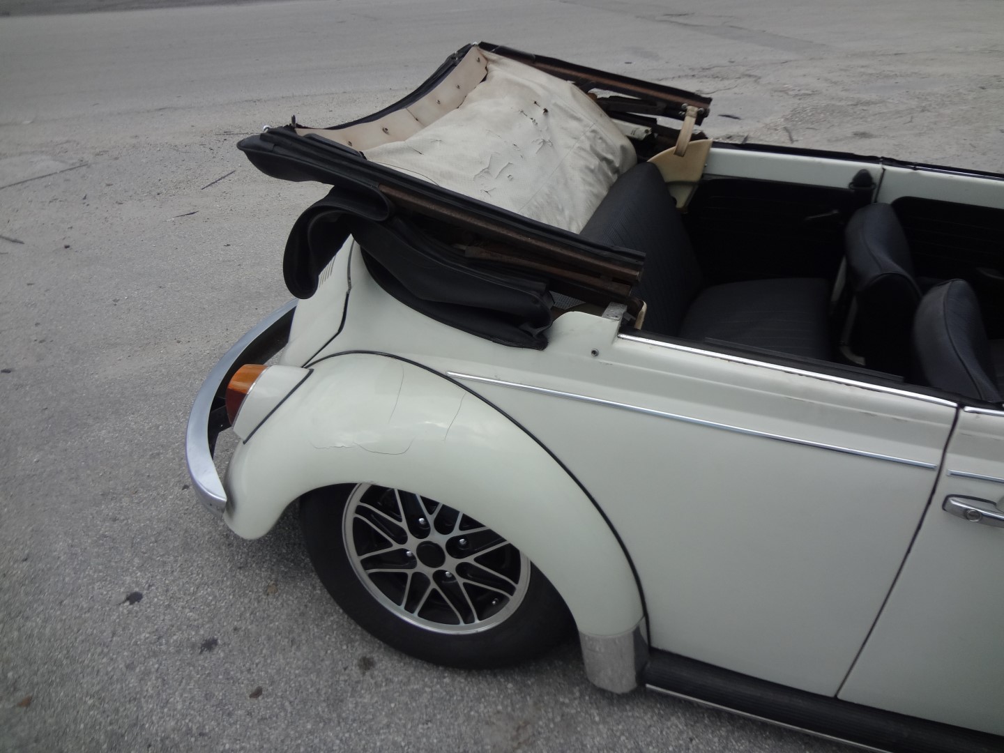 1969 VW Bug French Model - Yaril's Customs