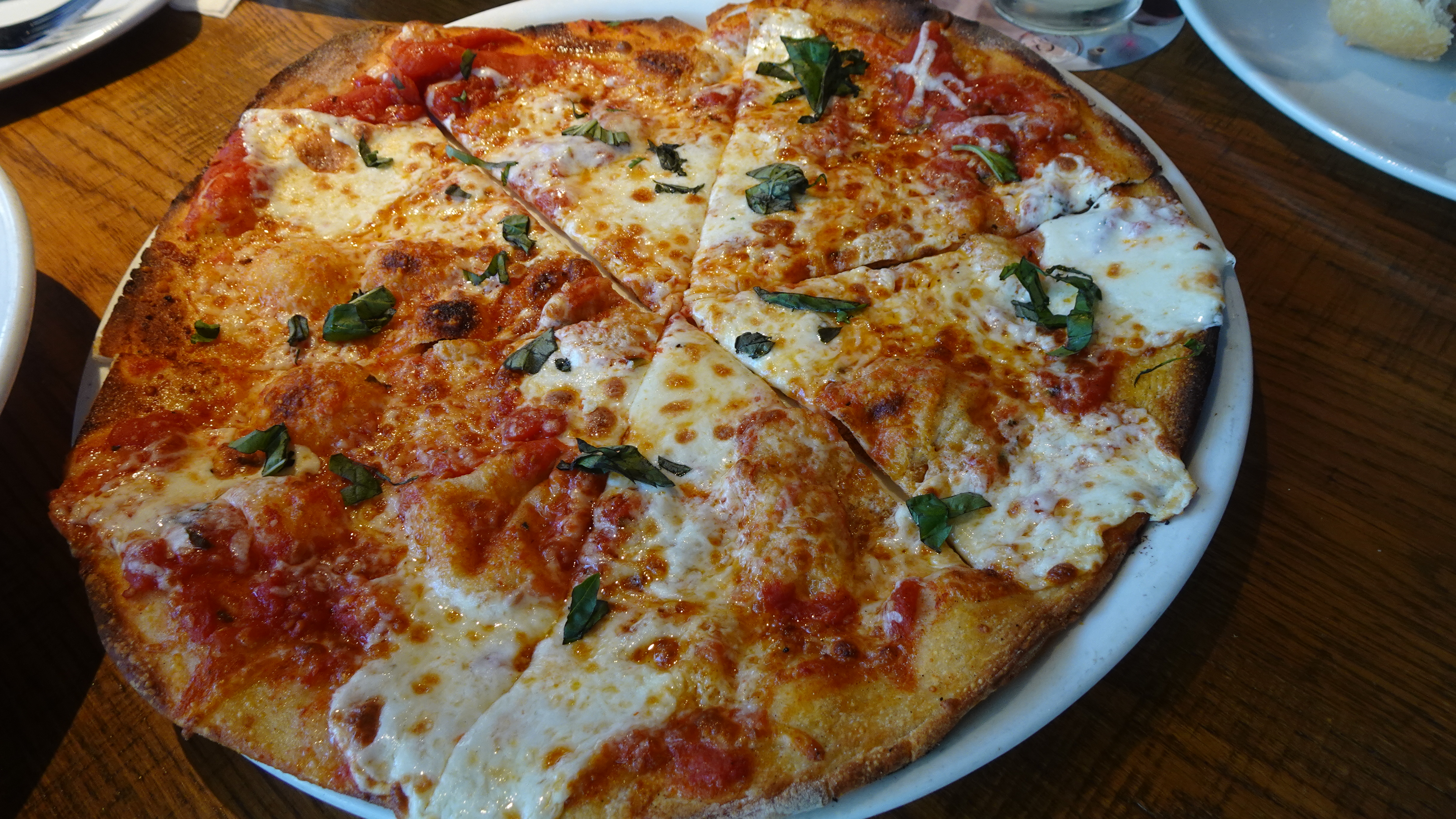 カリフォルニア・ピザ・キッチン カハラ・モール店（California Pizza Kitchen at Kahala Mall） YAS的なモノ