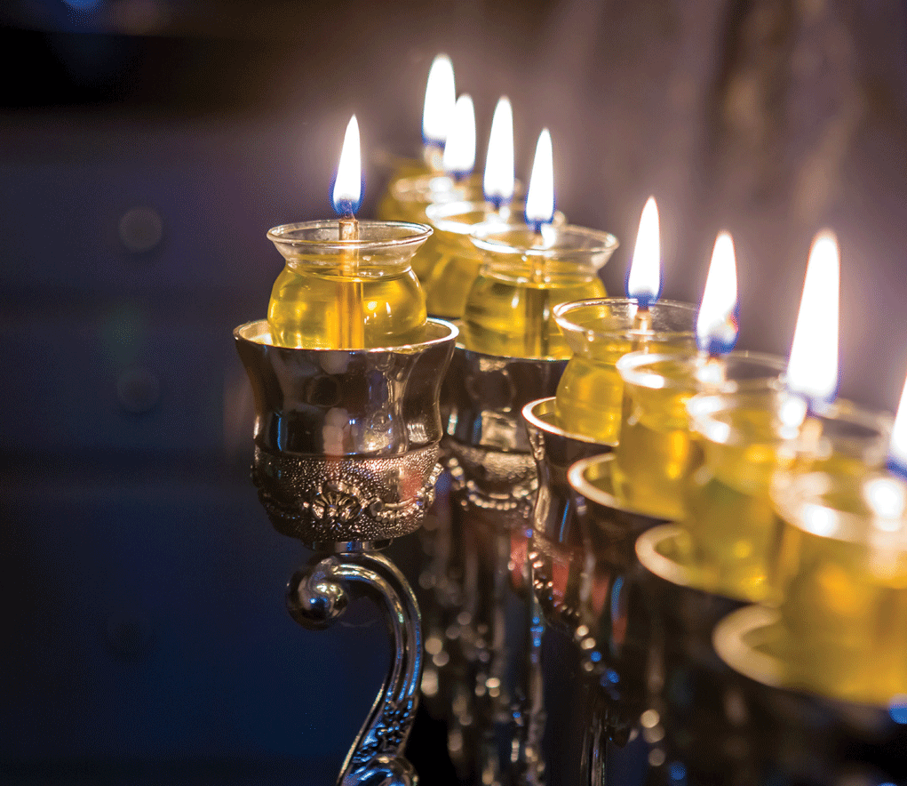 Shabbos Chanukah A Partnership for the Ages