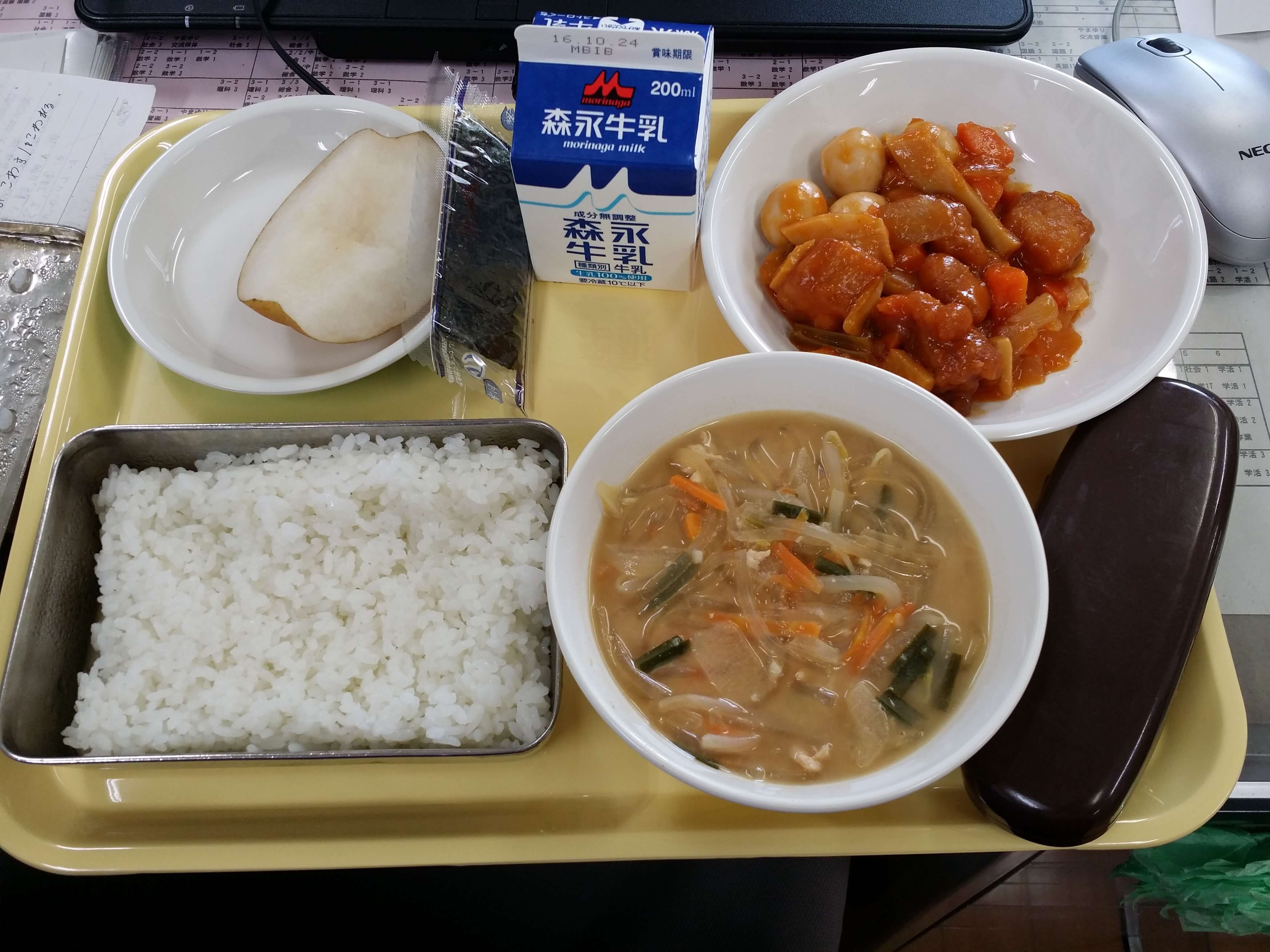 What A Month of Japanese School Lunches Looks Like YattaTachi