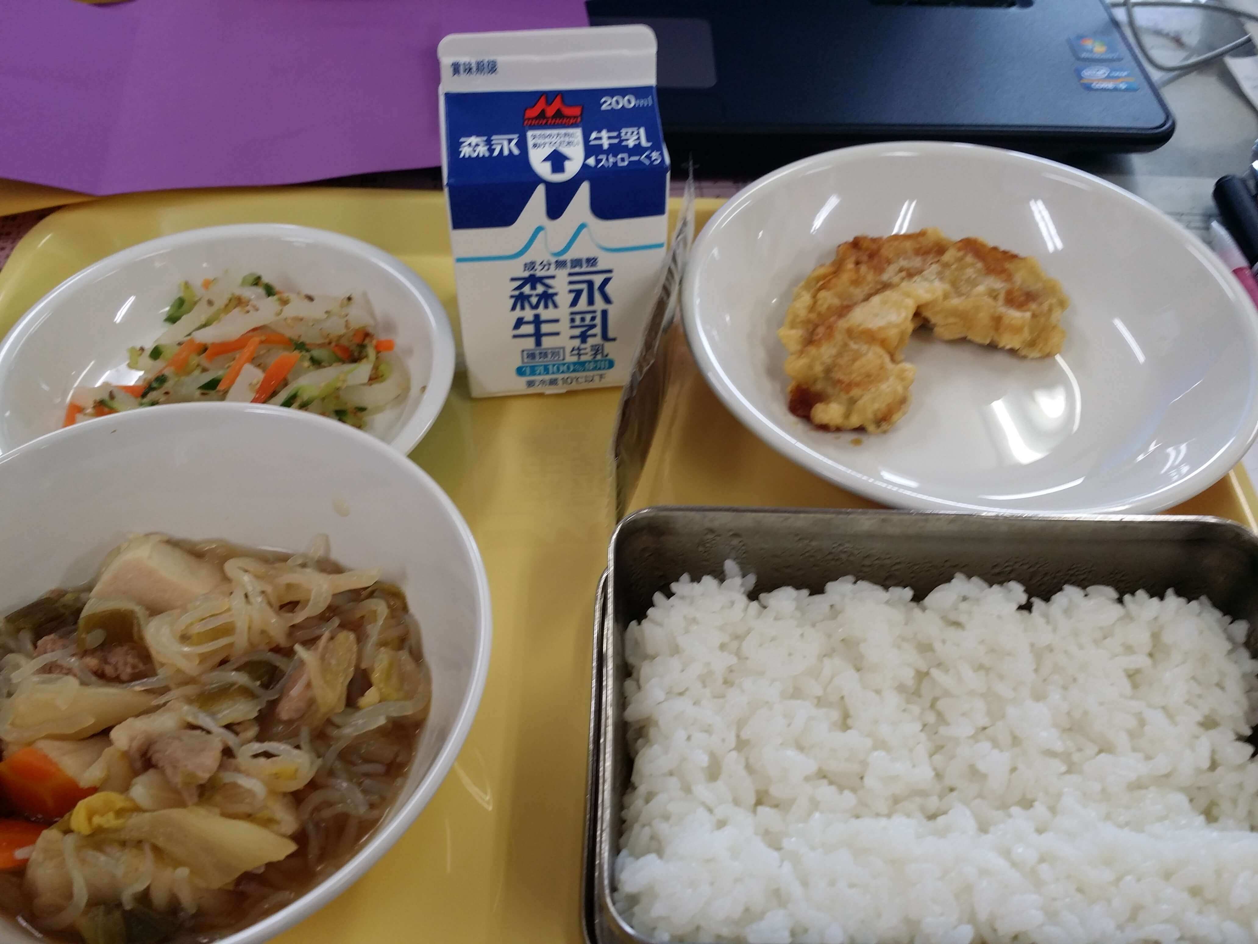 What A Month of Japanese School Lunches Looks Like YattaTachi
