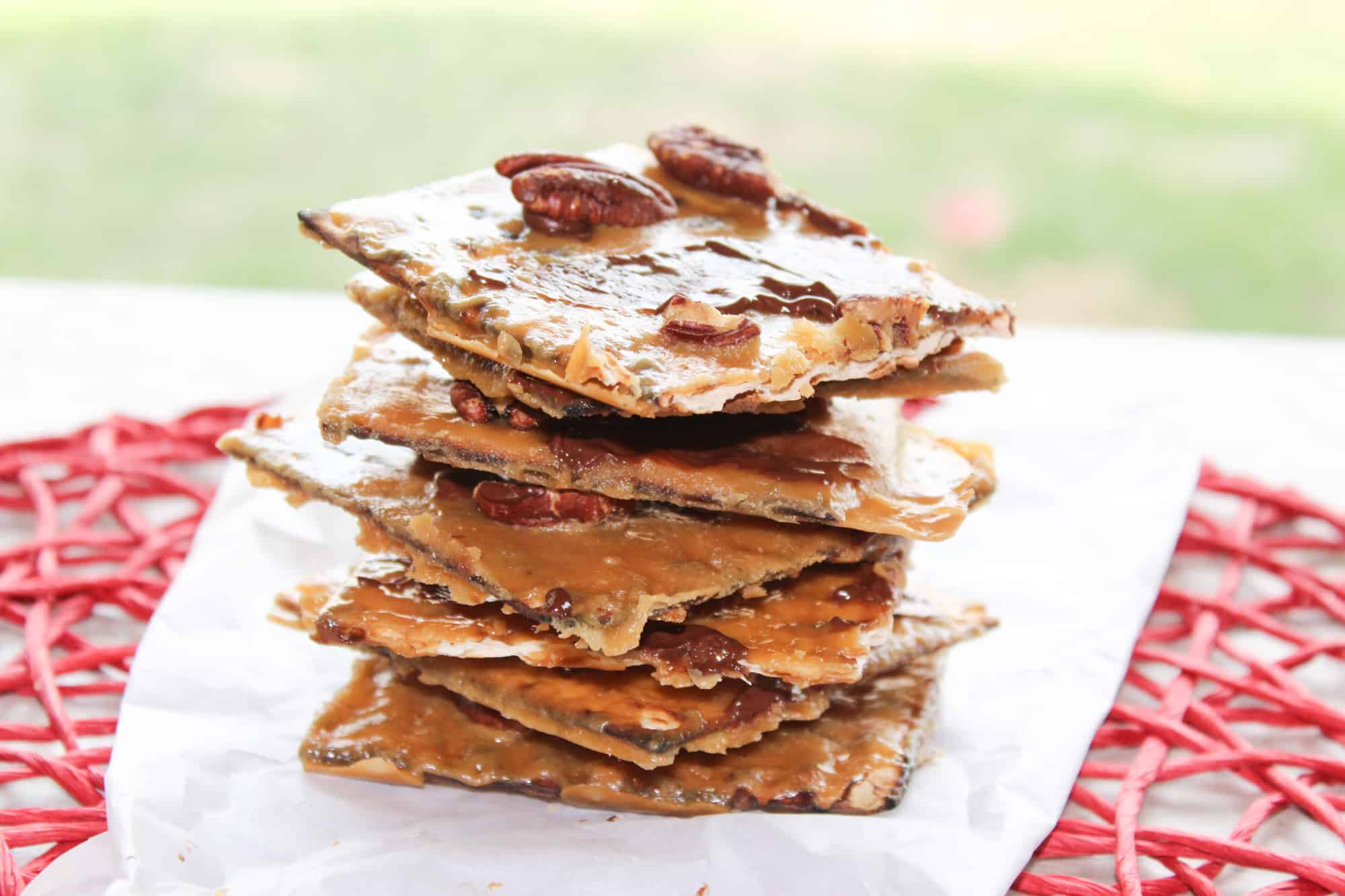 Easy Matzo Crack Toffee Recipe (5 Ingredients) Yay Kosher