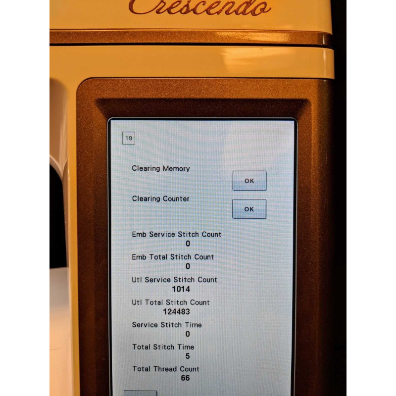 Baby Lock Crescendo Deluxe Sewing and Quilting Machine For Sale