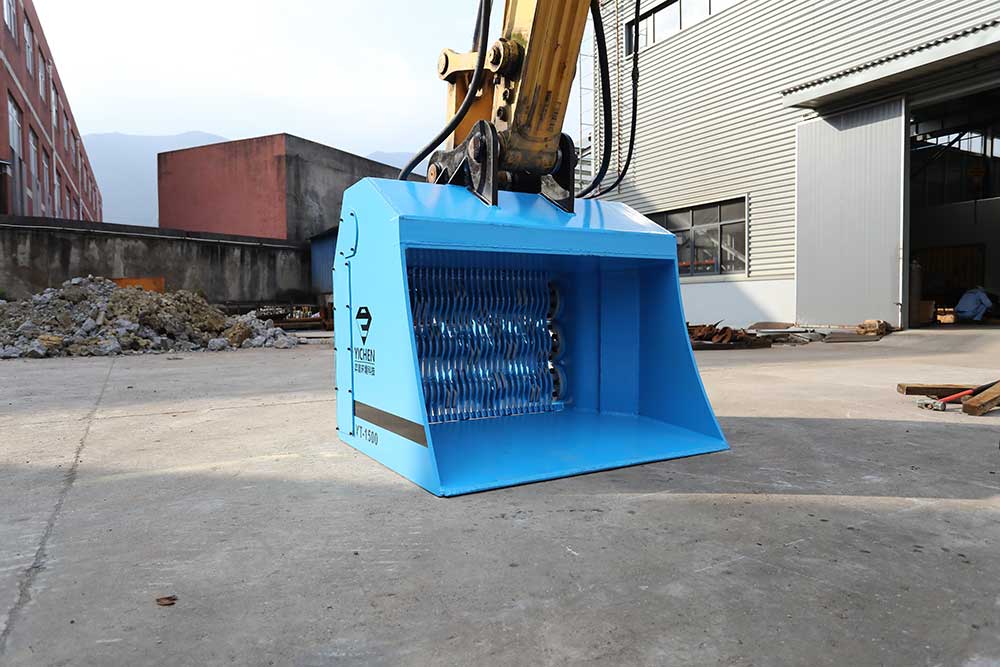 Unveiling the Performance of Screening Buckets in Soil Remediation