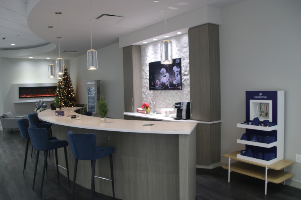 Days Jewelers Nashua, NH YCC Jewelry Store Design