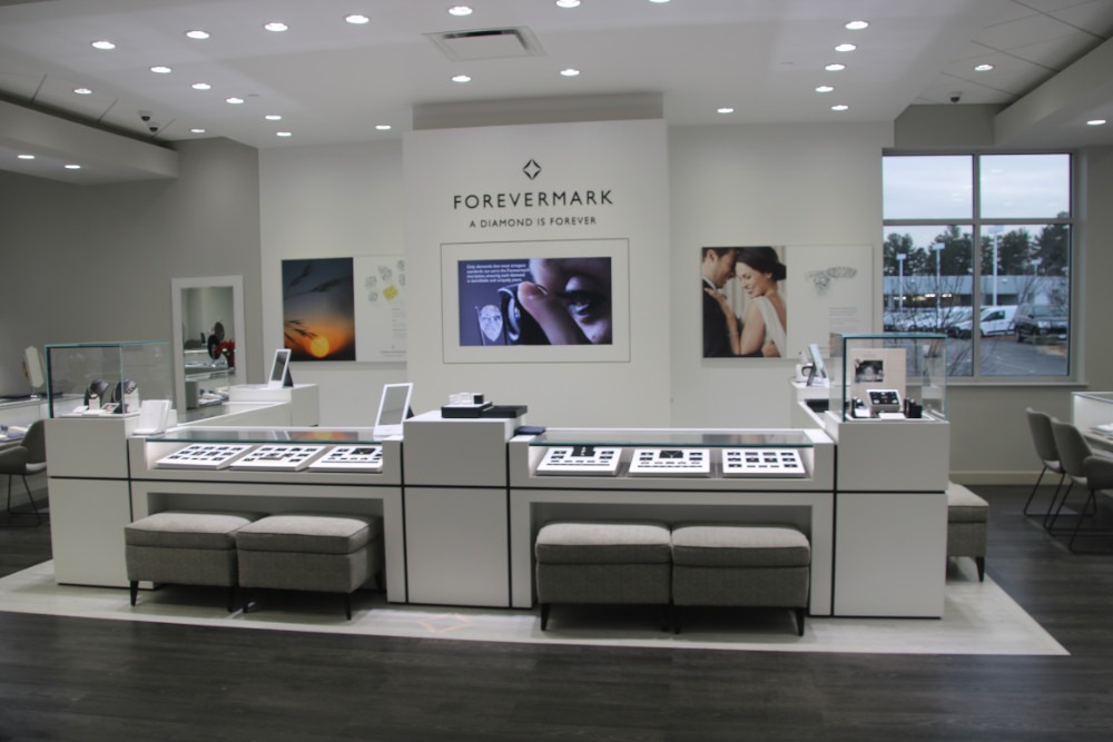 Days Jewelers Nashua, NH YCC Jewelry Store Design