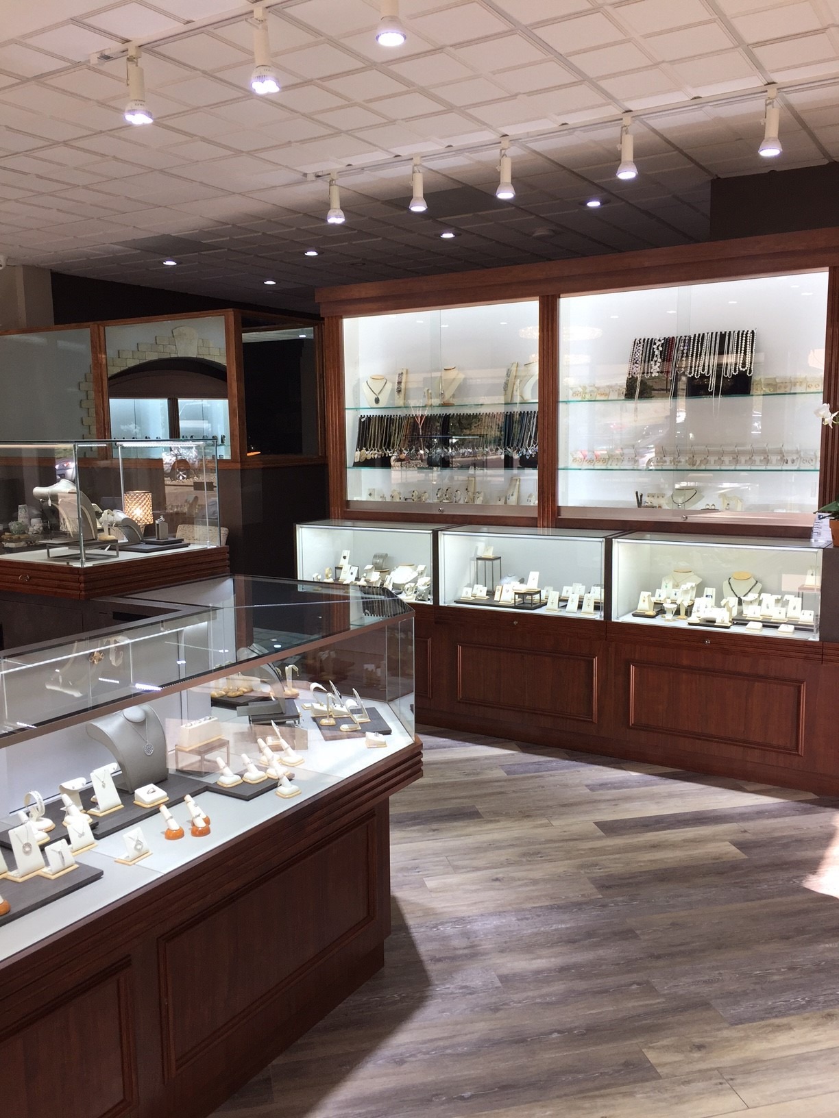 Morning Star Jewelers Evergreen, CO YCC Jewelry Store Design