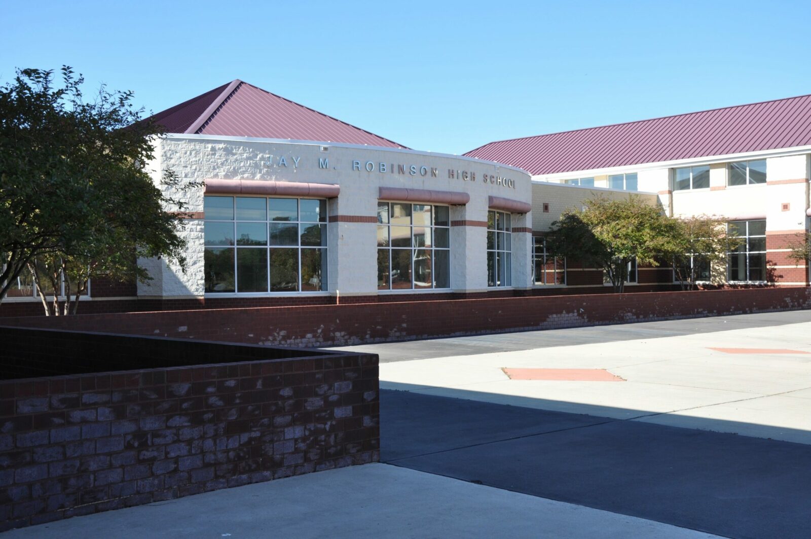 Jay M. Robinson High School YCH Architects