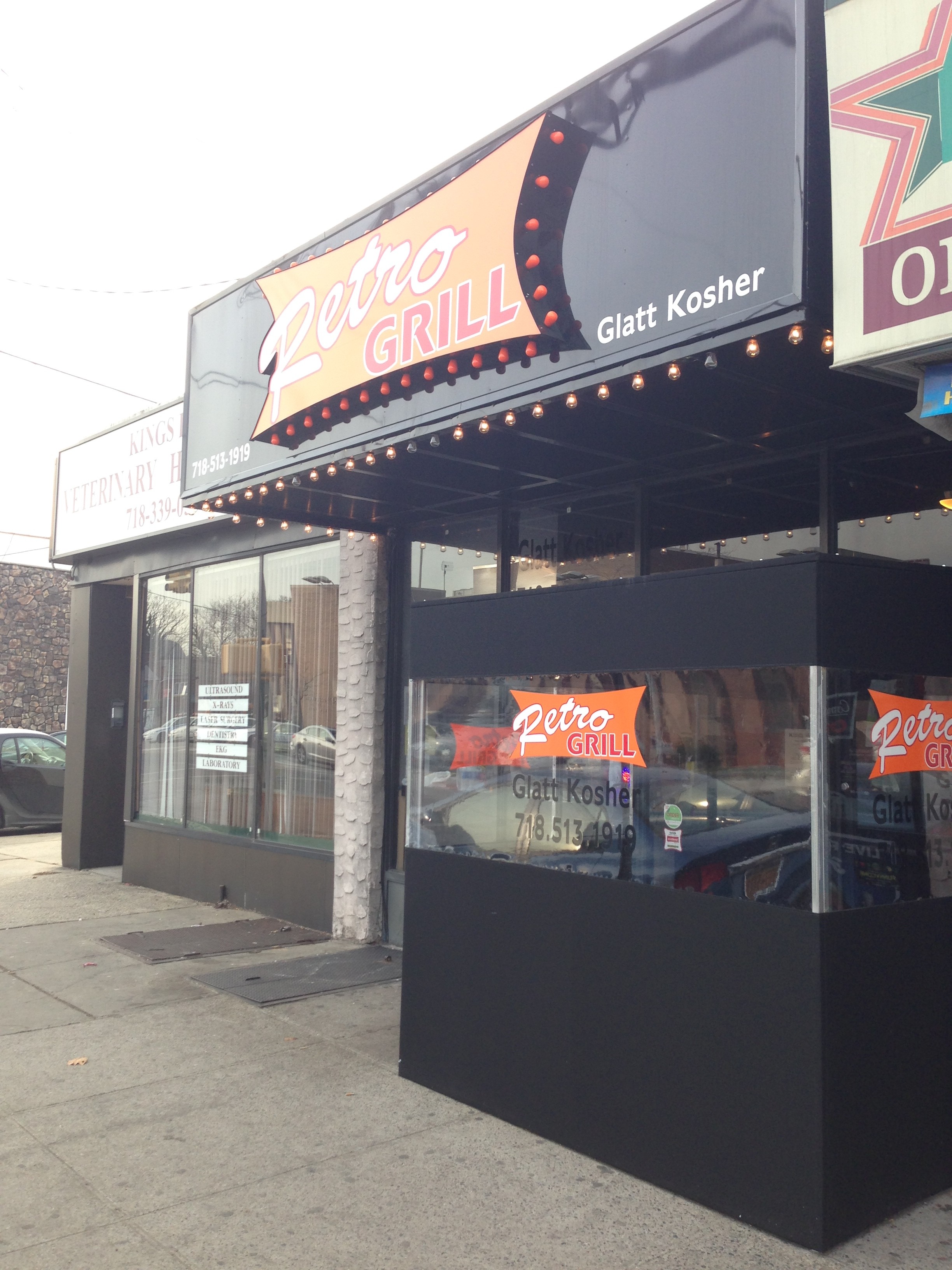 Retro Grill New Burger & Sandwich Joint in Brooklyn, NY • YeahThatsKosher