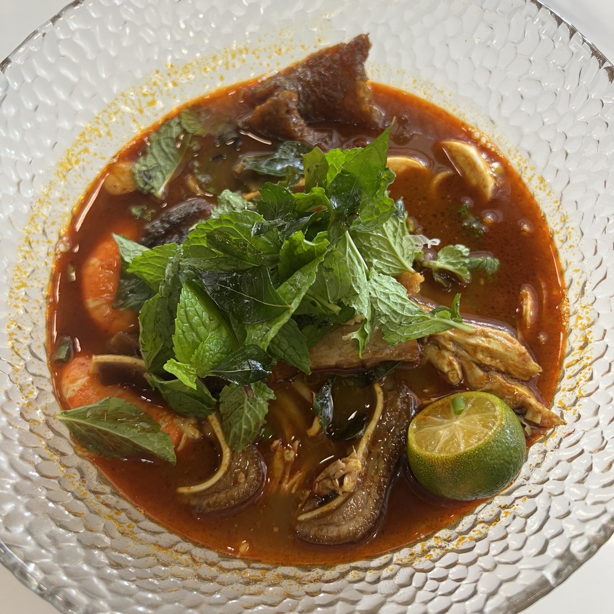 Small Tables Ipoh Kitchen Curry Noodles at Scotts Road Orchard yeeppi