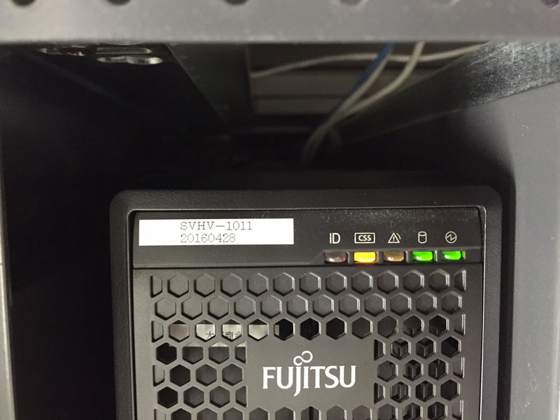 Fujitsu PRIMERGY TX1320M1でディスク障害RAID1再構成 電子計算機の操縦桿