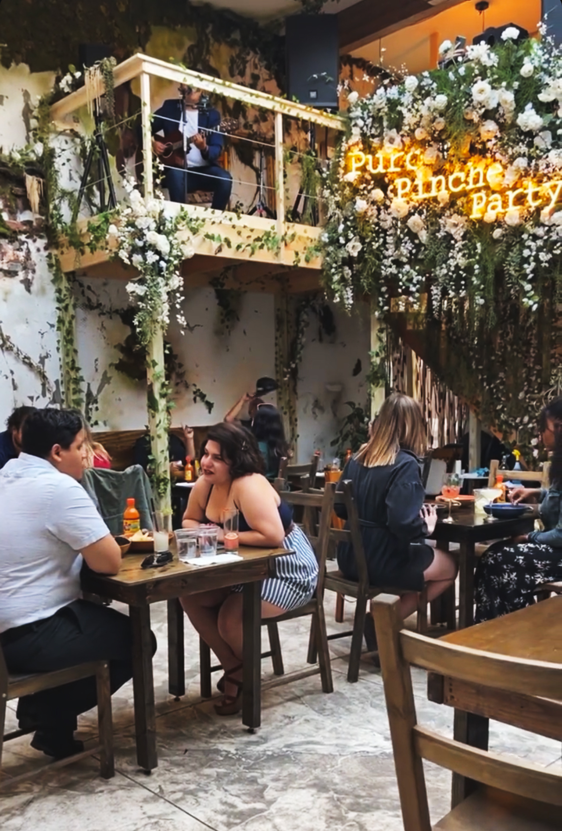 Private Events Yellow Rosa