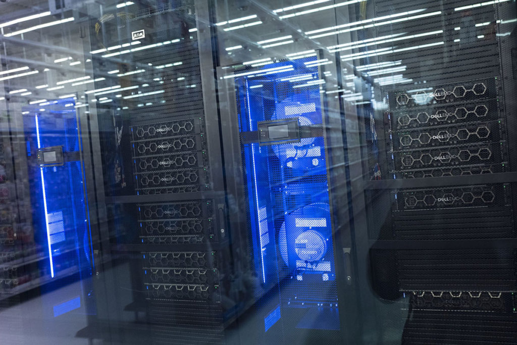 Walmart Lab on Long Island Experiments With AI Robot News