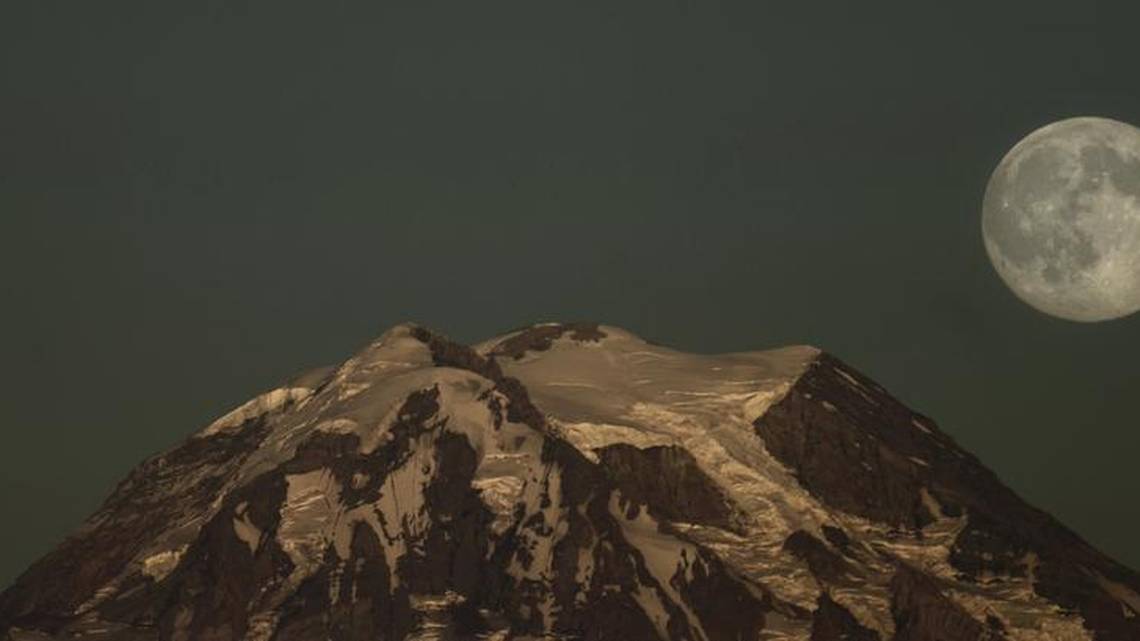 Watch the Cold Moon and 3 tonight, The last full moon of 2023