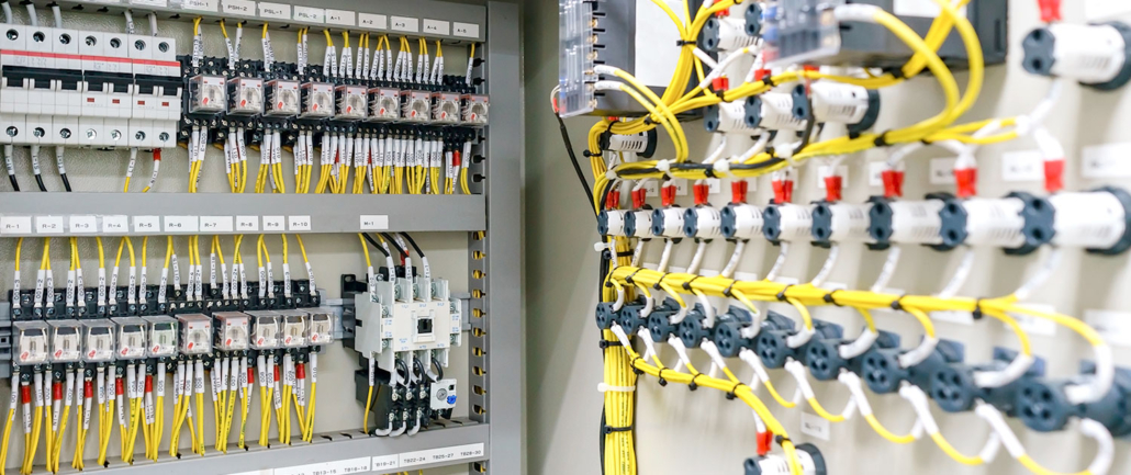 Low Voltage Wiring Company Near Me | YesClient