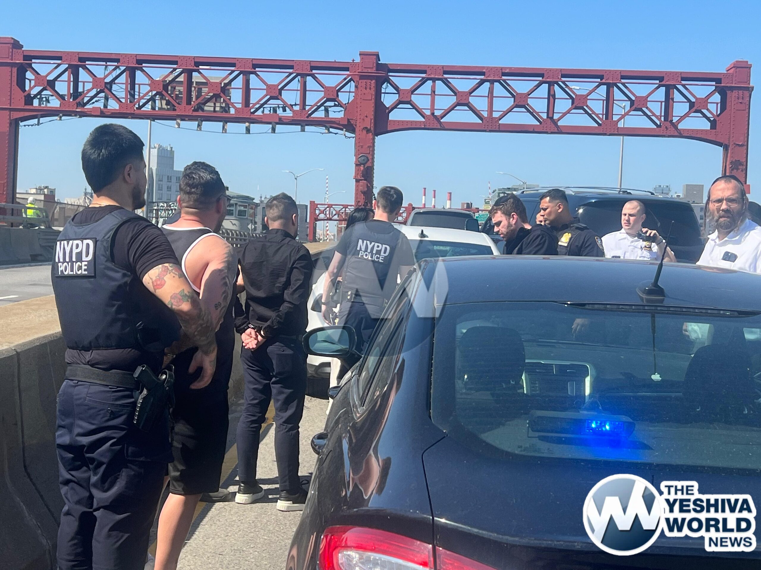 WILLIAMSBURG Skimming Scammers Busted Two Arrested After Shomrim(01)
