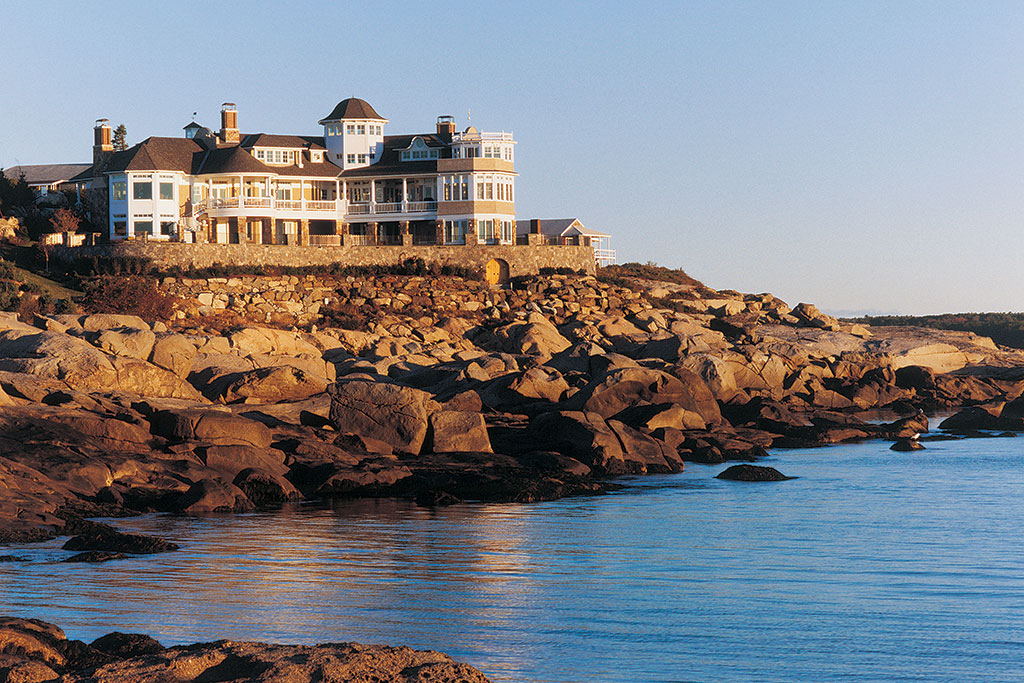 Coastal Manor YFI Custom Homes Cape Neddick, Maine