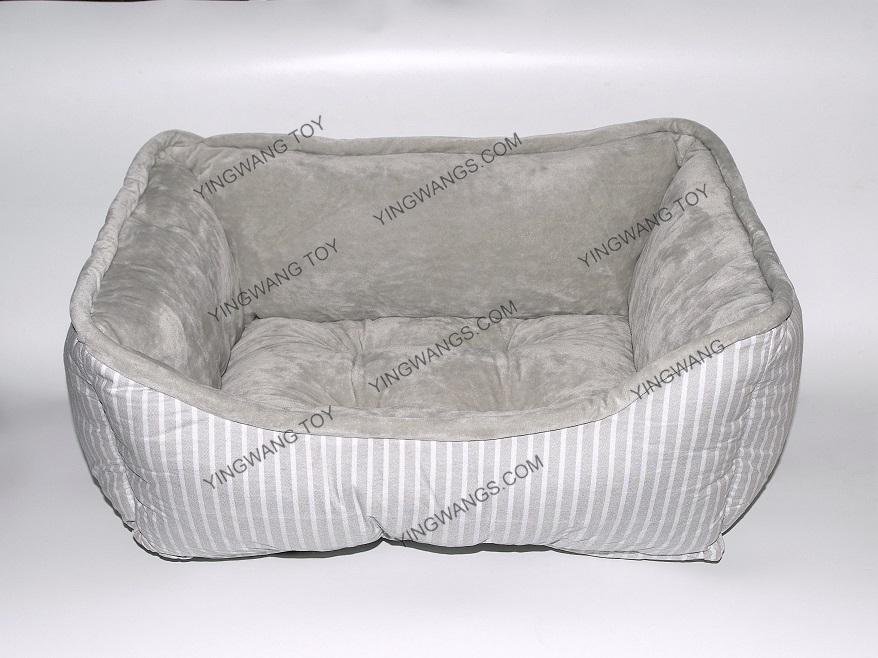 P19020 Rerversible Warm Dog Bed