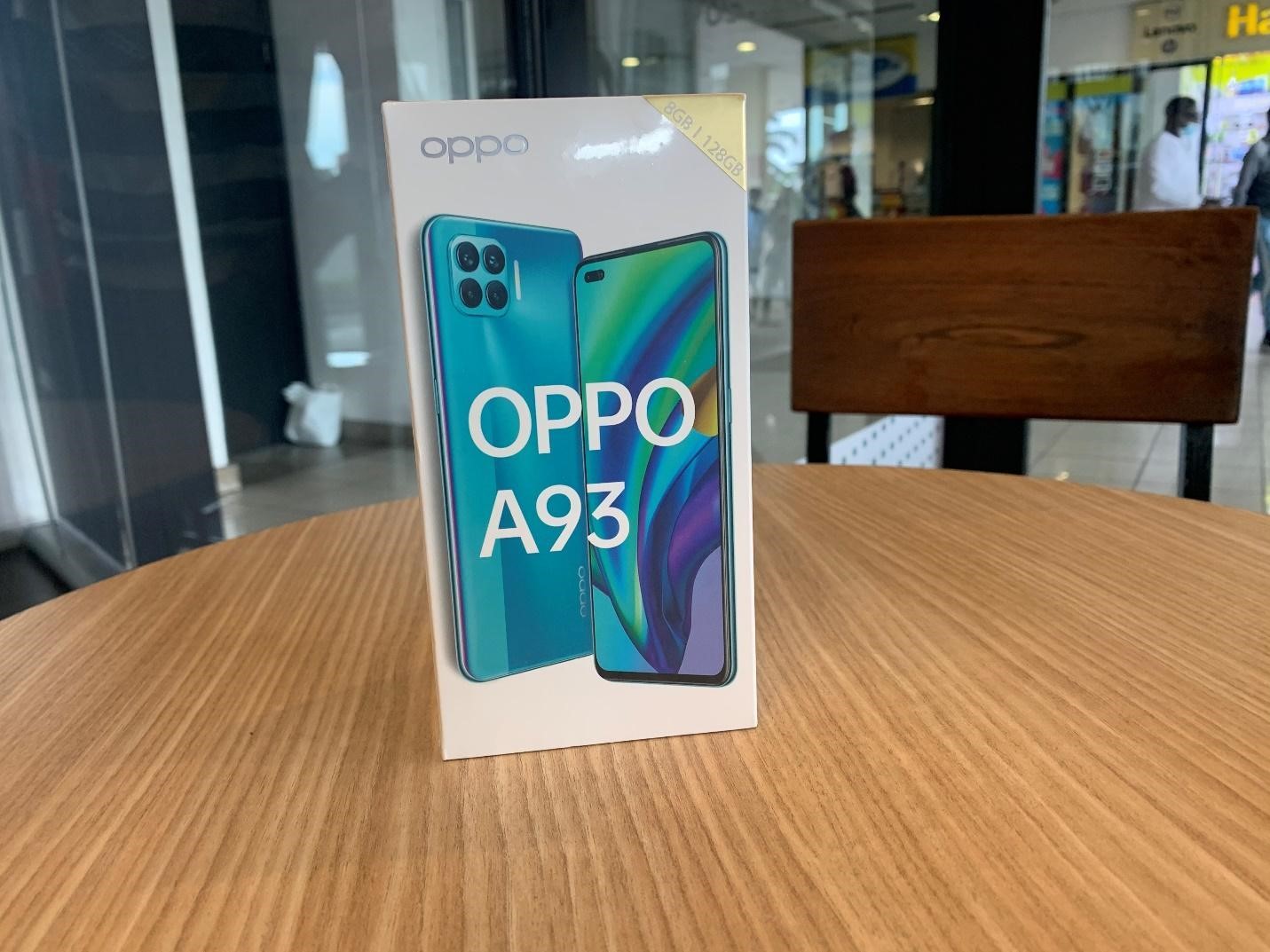 OPPO A93 Review Sleek design with dual punch hole display and 6 AI