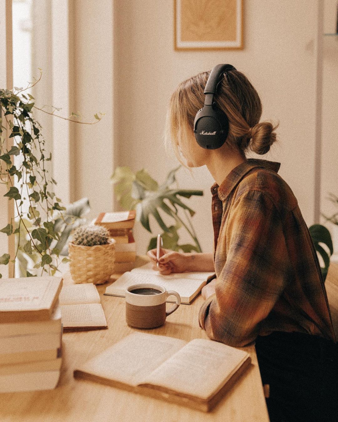 Truth Behind Listening to Music While Studying The Wrangler