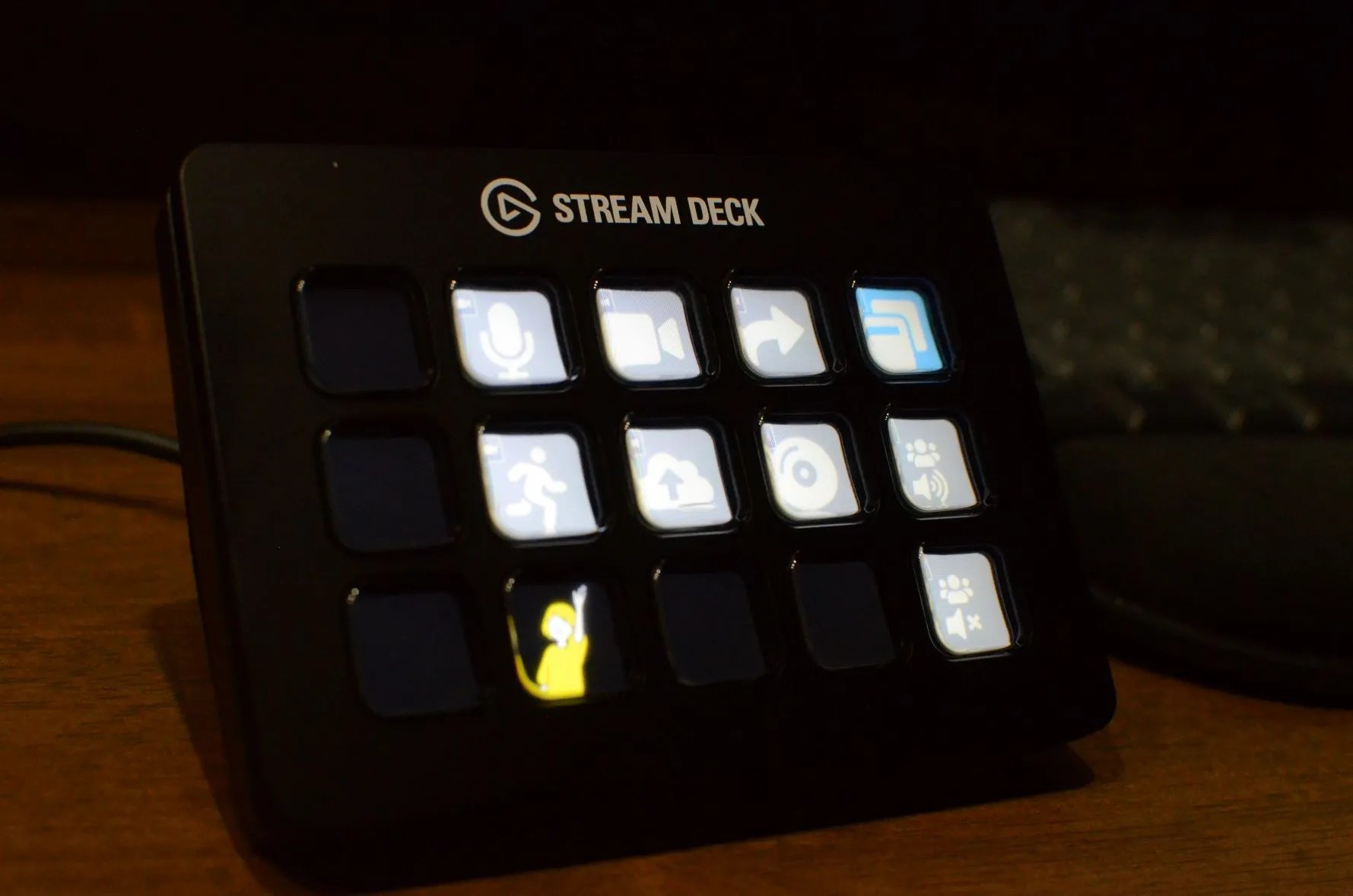 【レビュー記事】STREAM DECKは何が出来る？｜使い方・メリット・選び方・オススメ機種【画像で解説】