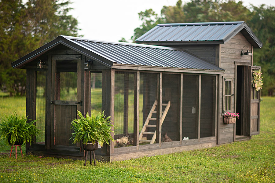 Yoderbilt Greenhouses | The Chicken Coop Deville
