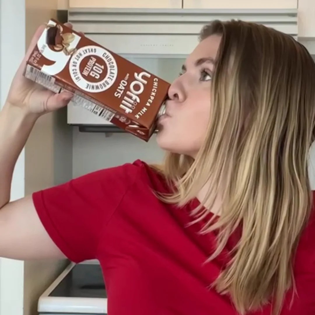 High protein Chocolate Brownie chickpea milk YoFiit USA