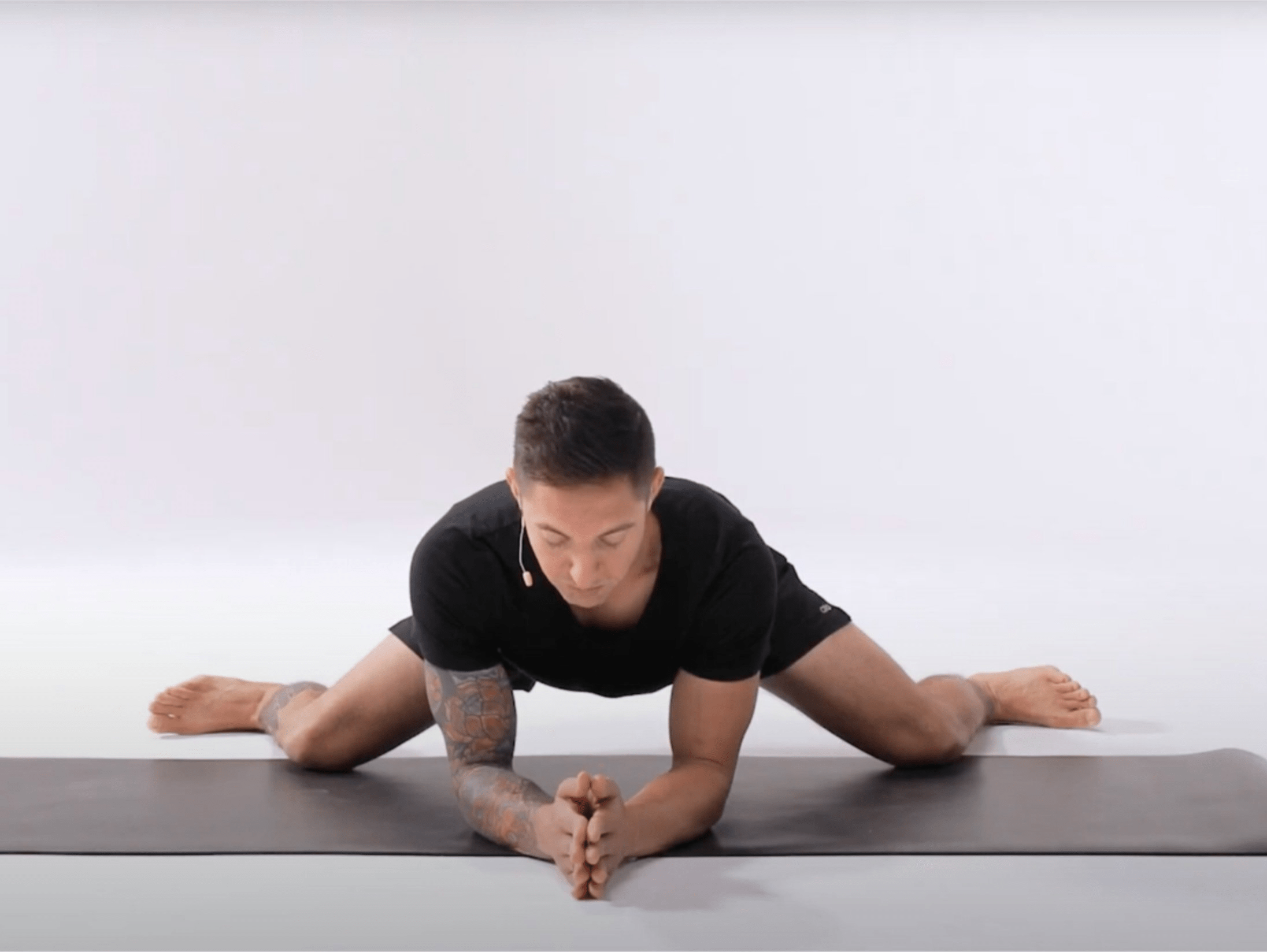 5 Tips to Help You Master the Frog Pose Yog4lyf