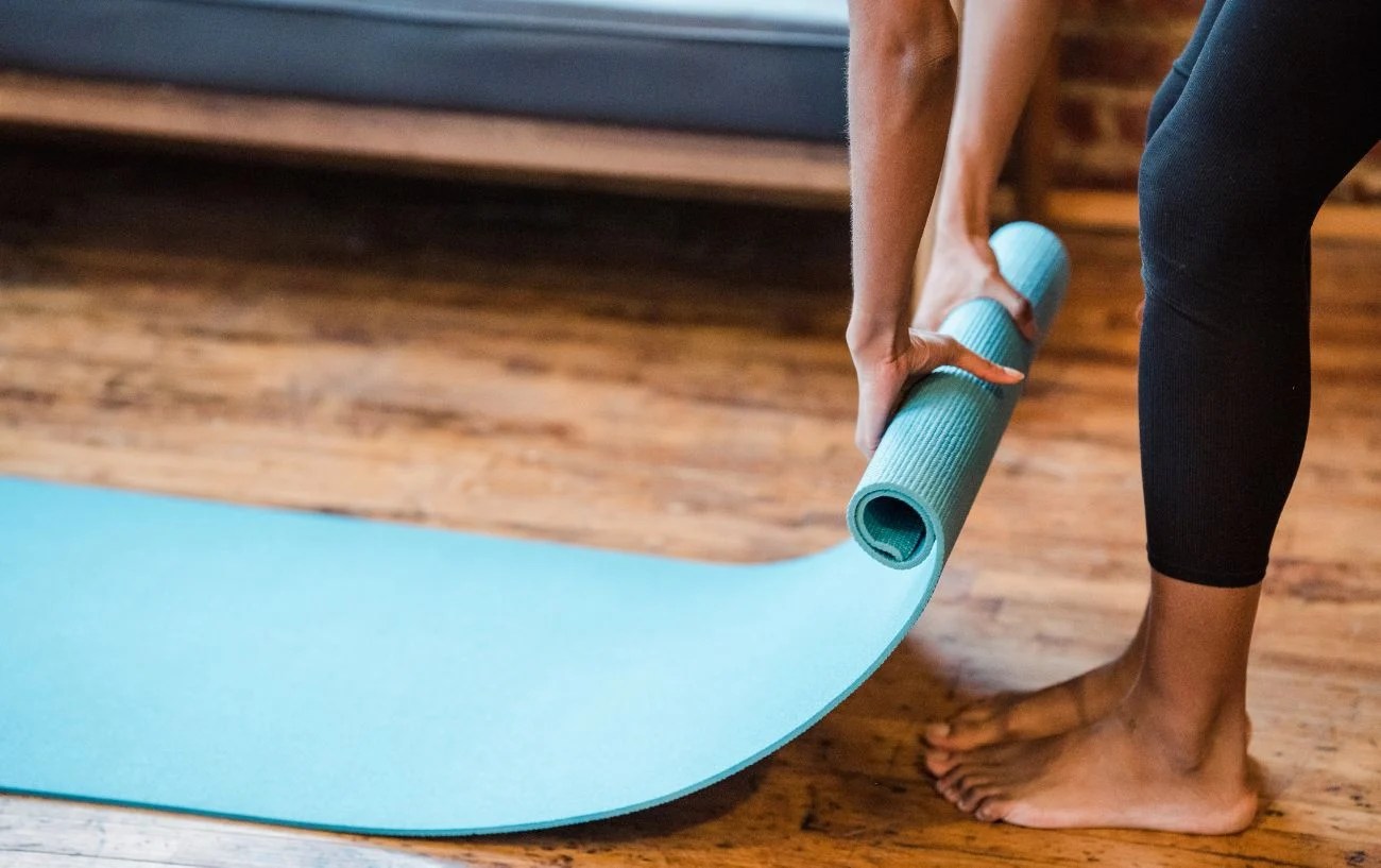6 Best Yoga Mat Cleaners Store Bought And DIY