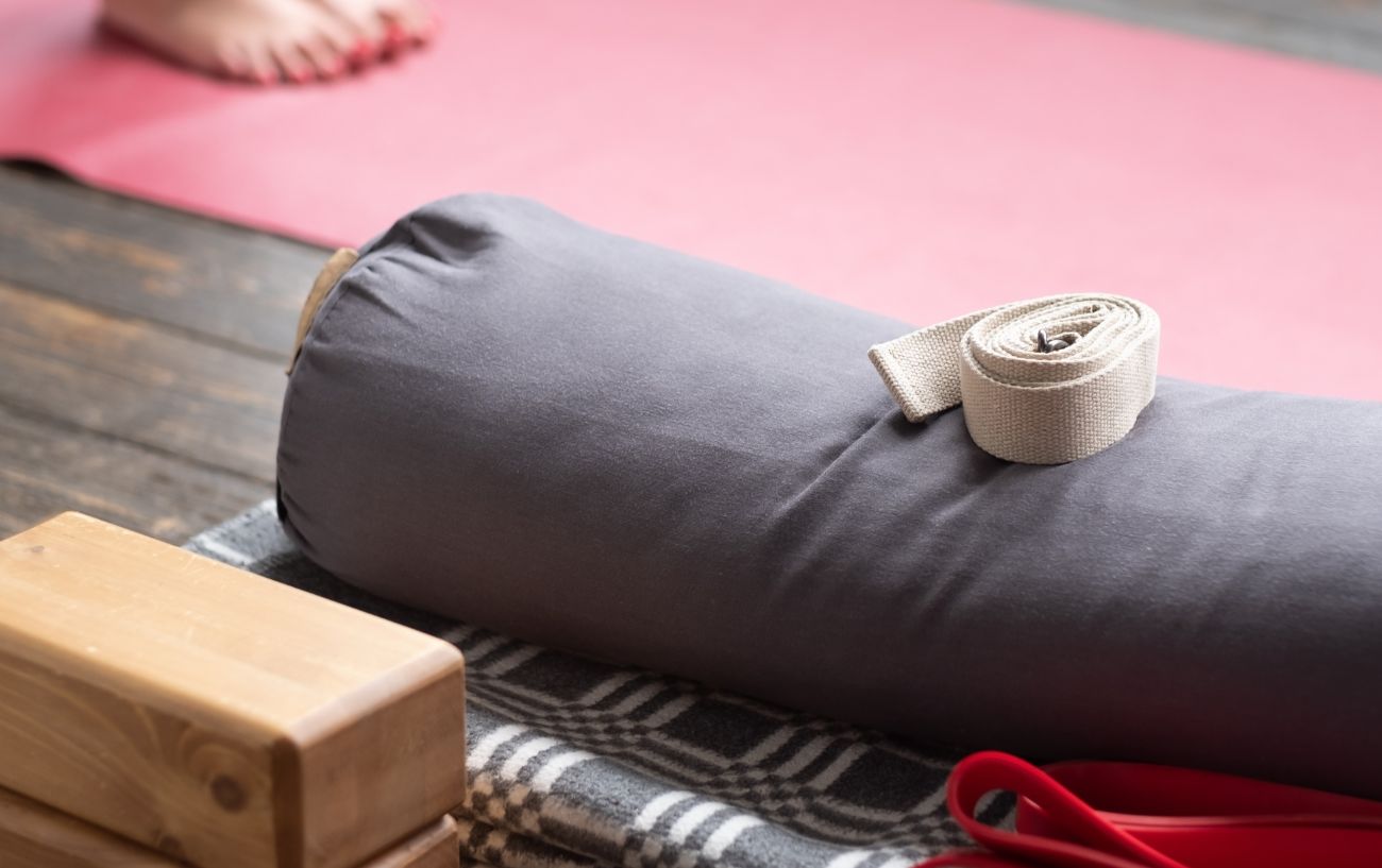 6 Best Yoga Mat Cleaners Store Bought And DIY
