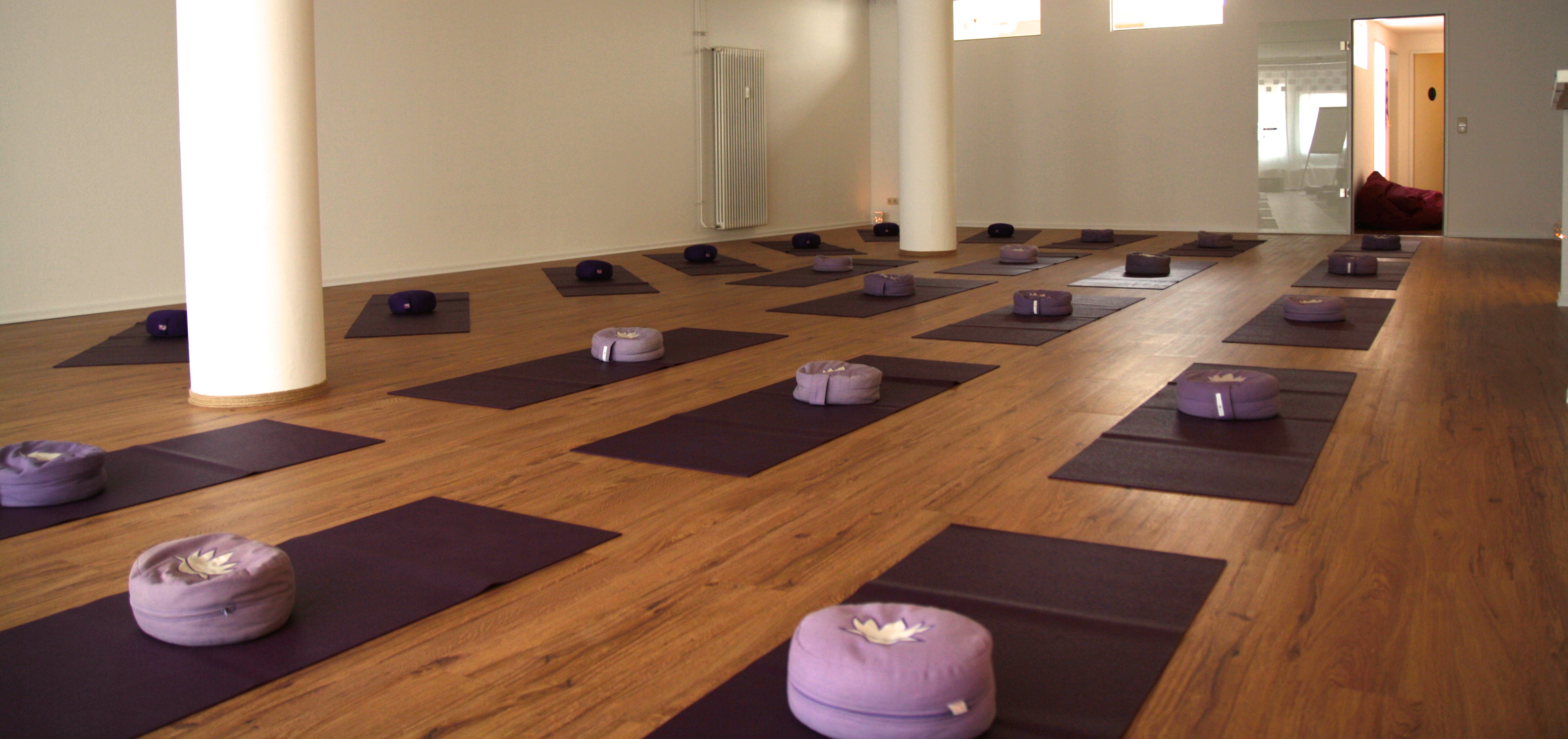 Tag der offenen Yogama Tür Yogama in Leipzig Gesund durch Yoga