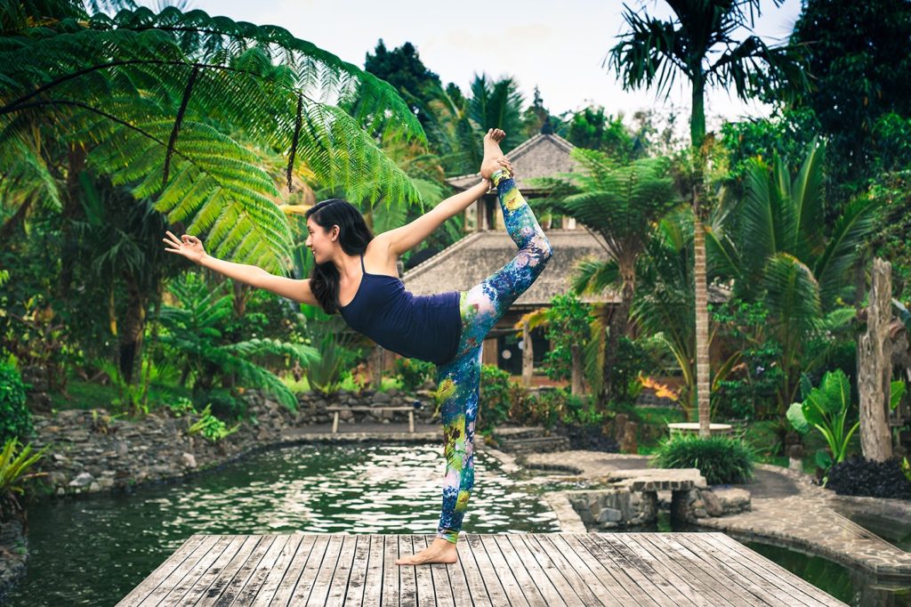 11 Signs to Enroll in Online Yoga Teacher Training YogaWorks