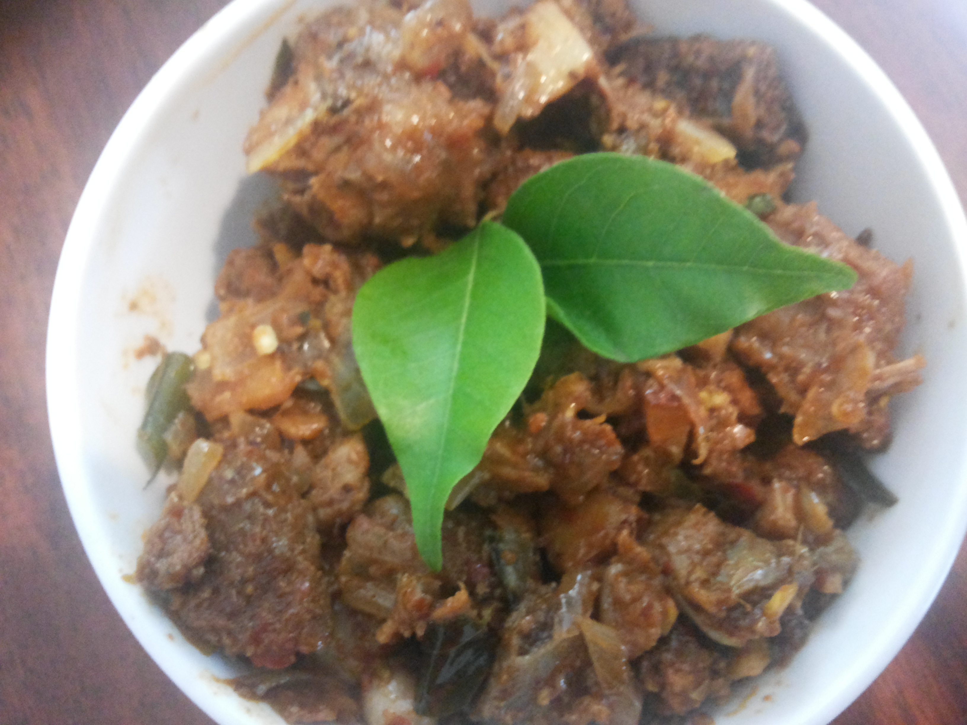 Mutton Ularthiyathu or Dry mutton (Kerala Style) yogitauchil