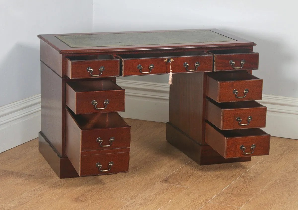 Vintage Style Mahogany & Green Leather 4ft Office Desk (Circa