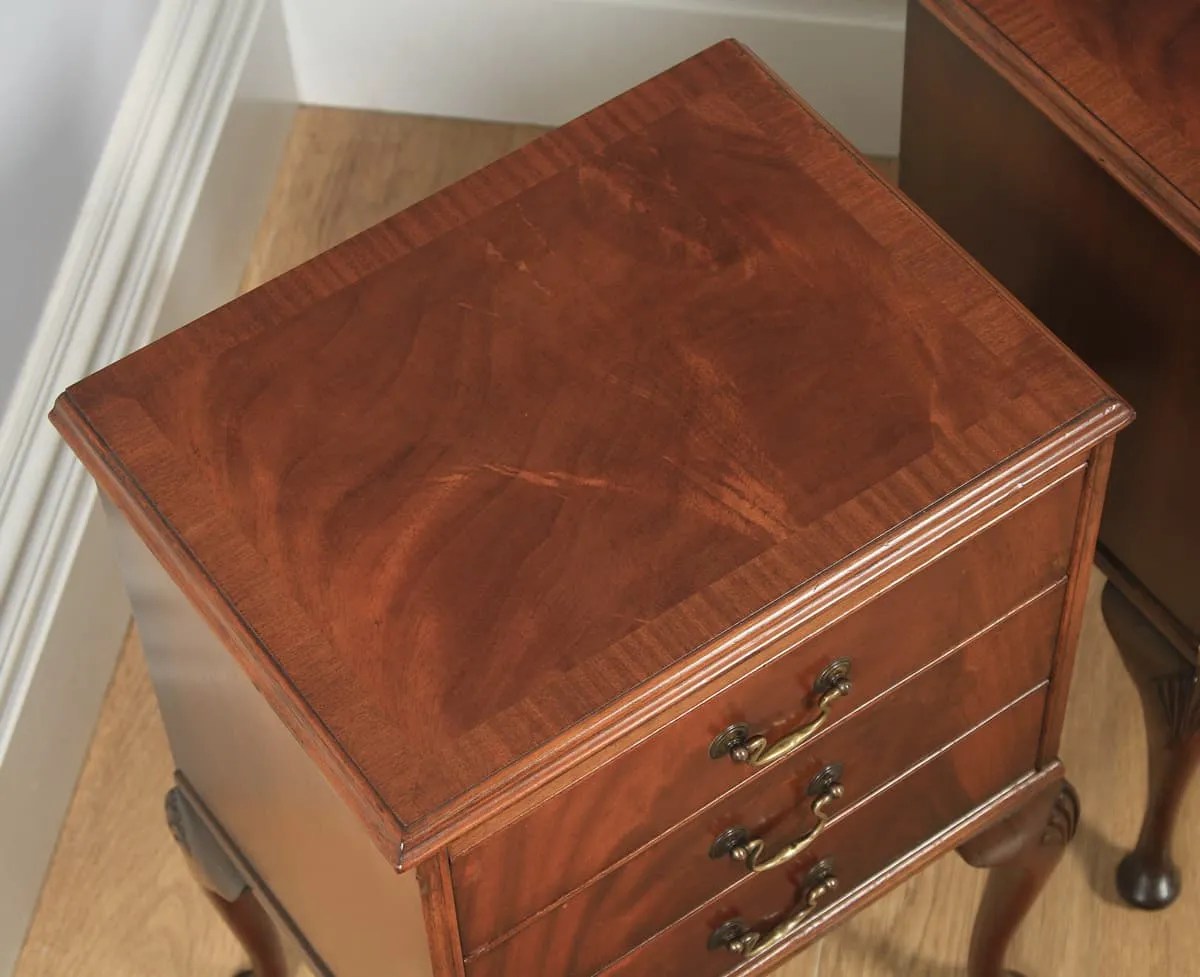 Queen Anne Style Bedside Tables Mahogany English Yola Gray Antiques