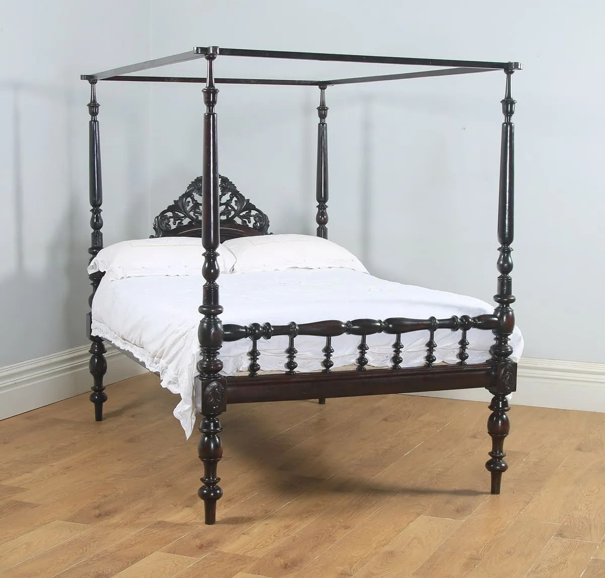 Victorian Four Poster Bed Colonial 4ft 6" Double Size Yola Gray Antiques