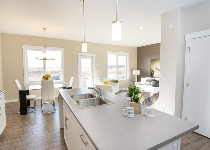 160 Eaglemere Real Estate