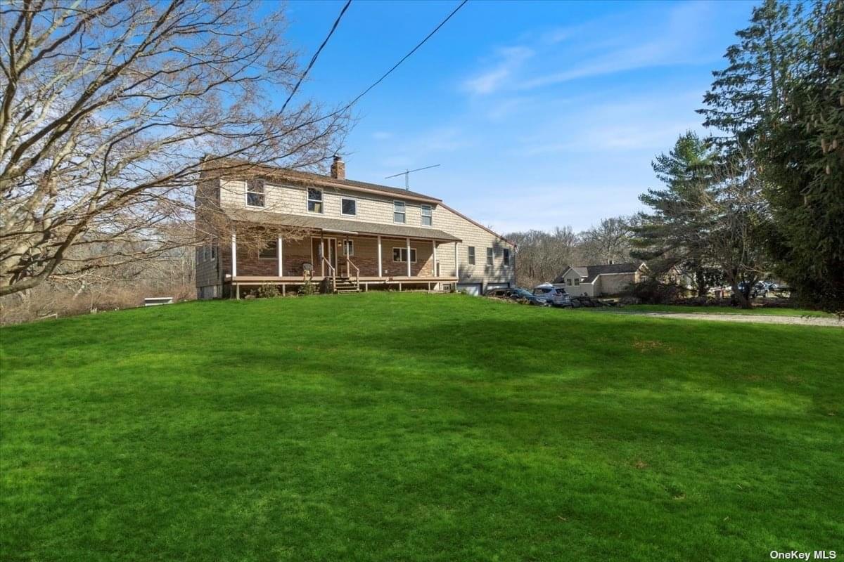 69 Giant Oak Road in Long Island For Sale Yoreevo