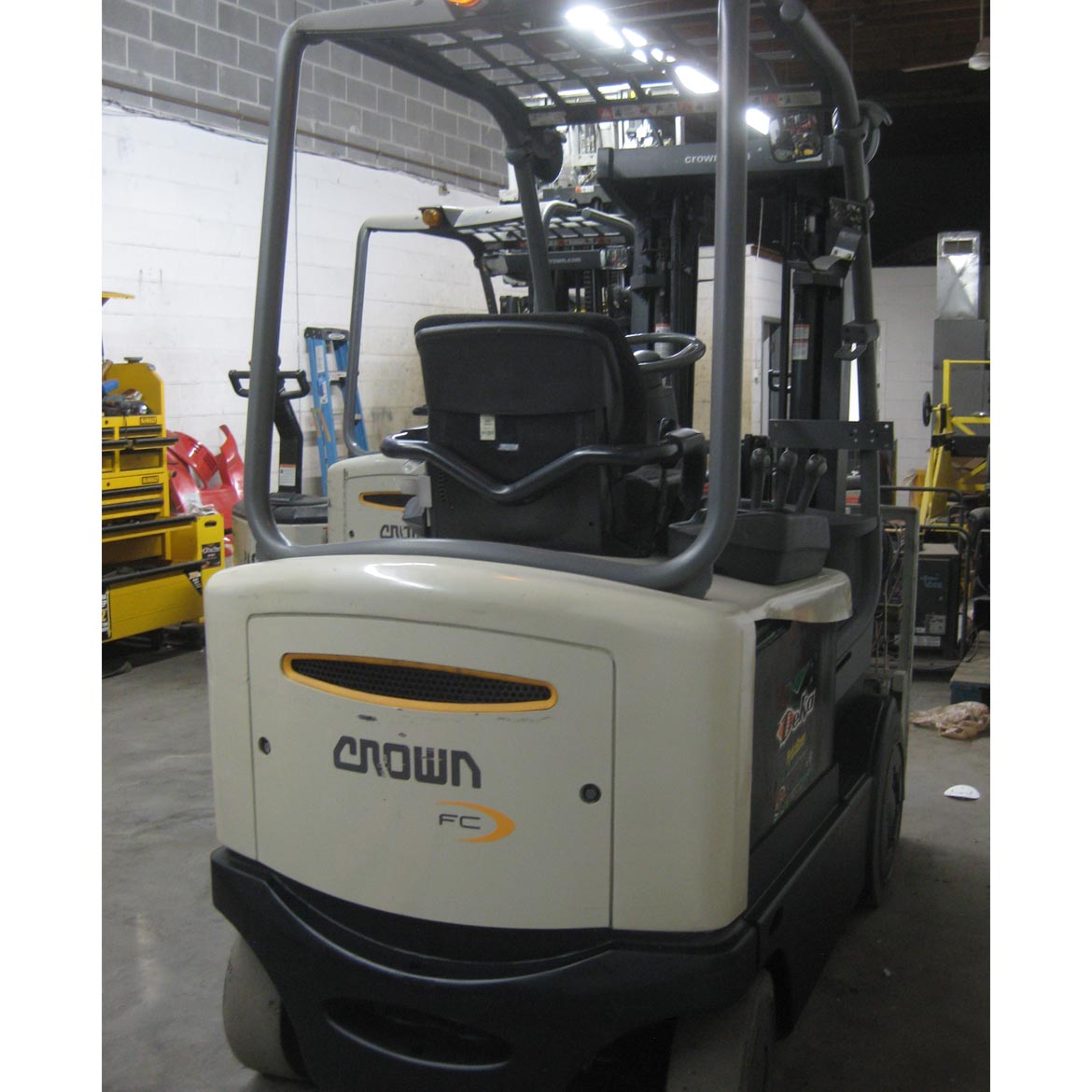 York Forklifts St. Louis Electric Material Handling buys and sells used