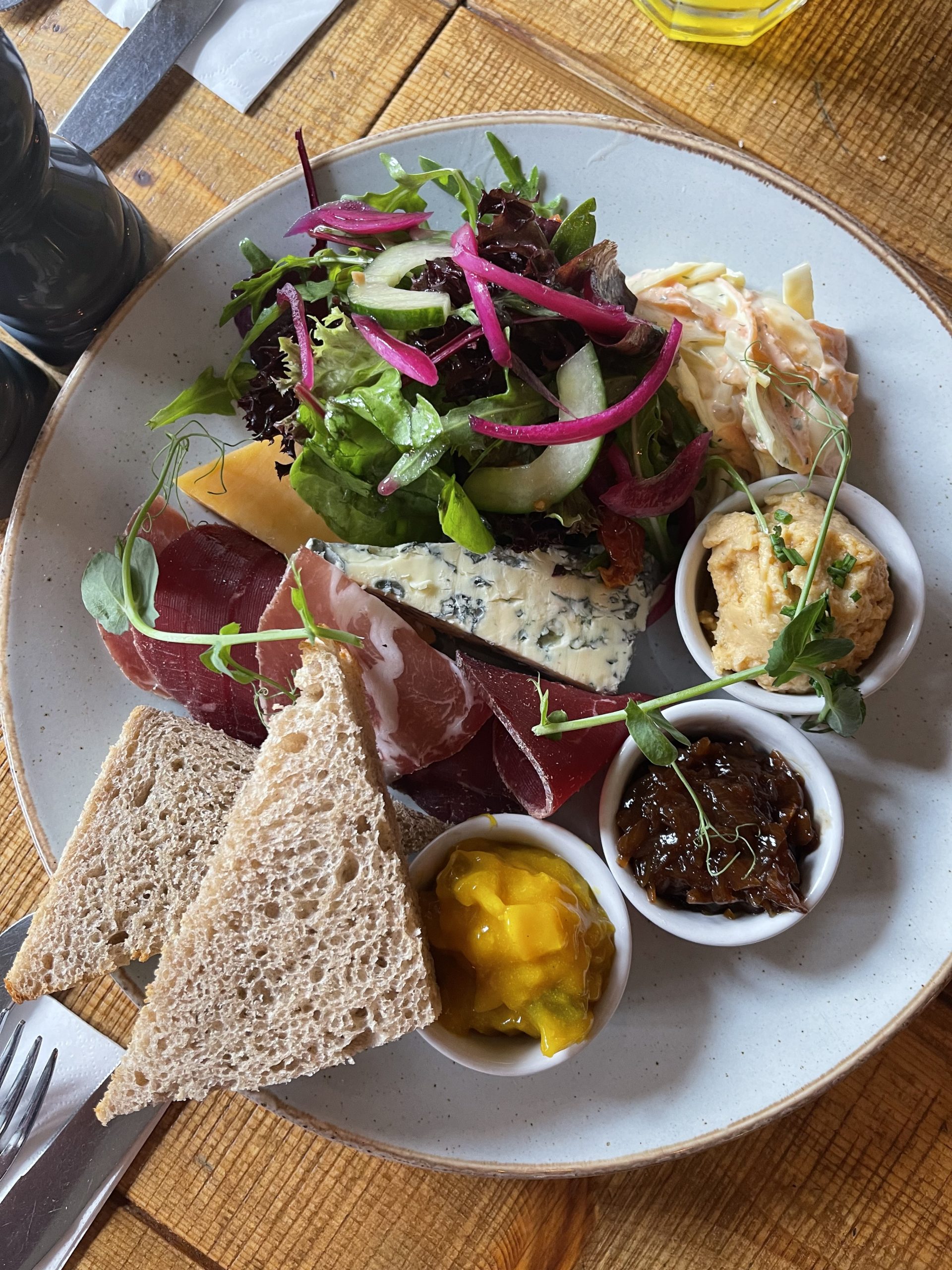 The White Horse Poppleton York on a Fork