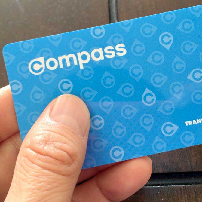 [カナダ]バンクーバーの「コンパスカード」とは? 料金や買い方などを詳しく紹介 ヨッセンス