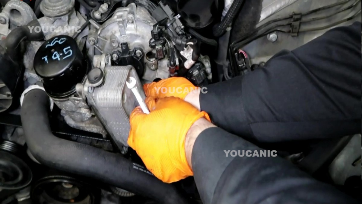 MercedesBenz Camshaft Adjuster Replacement Guide YOUCANIC