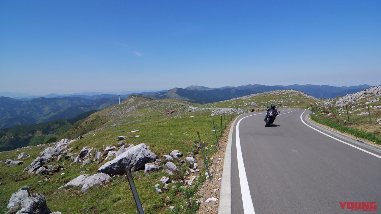 生涯記憶に残るツーリングロード：愛媛高知 四国カルスト公園縦断道〈モトツー的ニッポン絶景道〉│WEBヤングマシン｜新車バイクニュース