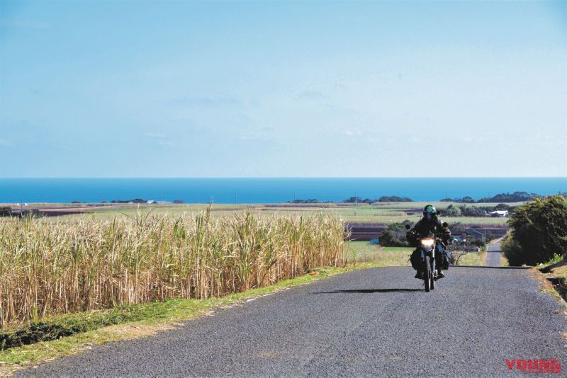【バイクで巡るニッポン絶景道】安い！ 早い！ 意外と手軽な離島 種子島周遊道路[鹿児島県、種子島]モトツー│WEBヤングマシン｜新車バイクニュース
