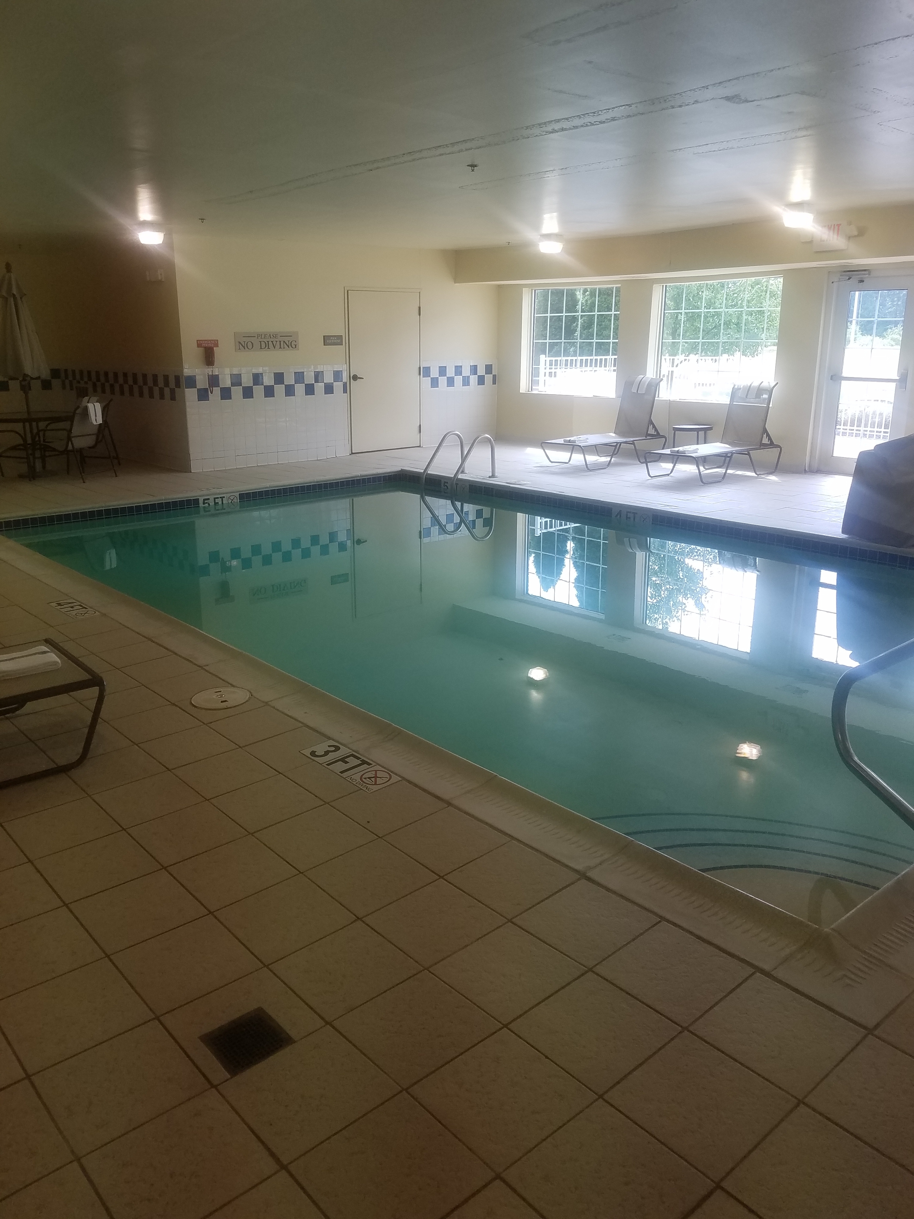 Wingate by Wyndham Youngstown Youngstown Live